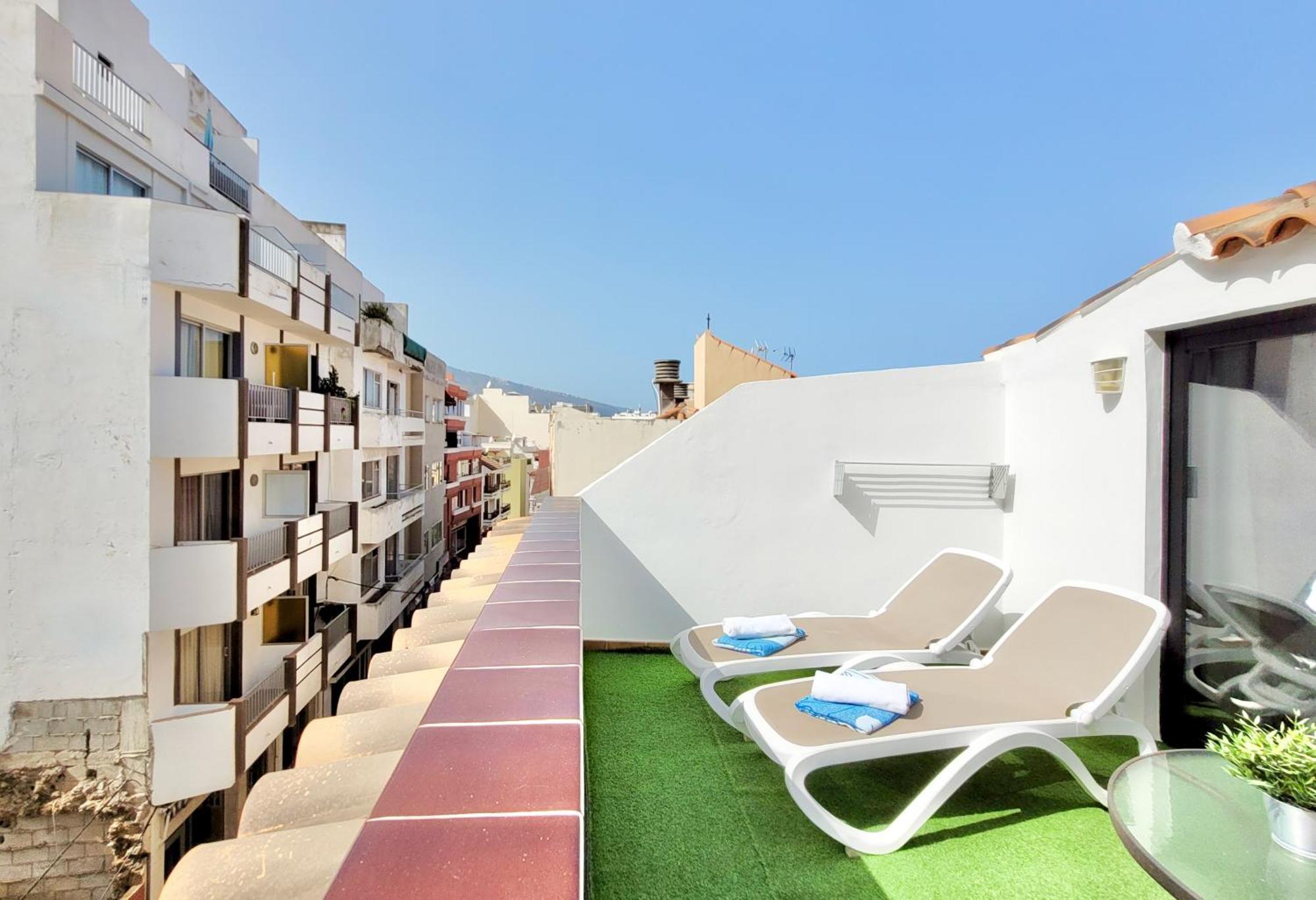 Miranda Penthouse Ai With Free Parking Apartment Puerto de la Cruz  Bagian luar foto